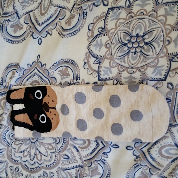 Women Ankle Cotton Socks - Picture 2 of 4